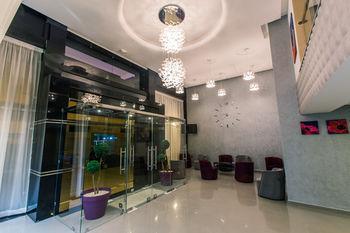 Hotel Swani 3*
